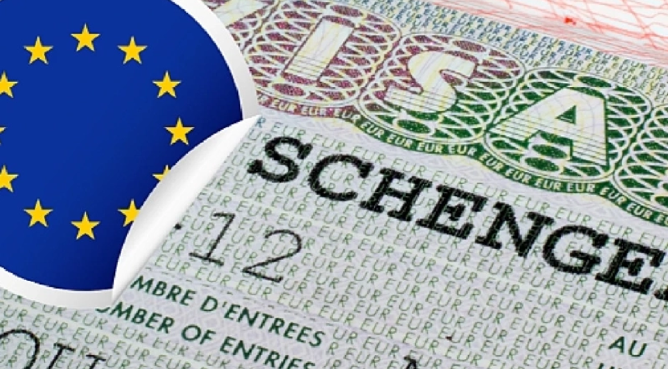 Difference Between Schengen and Non-Schengen Countries